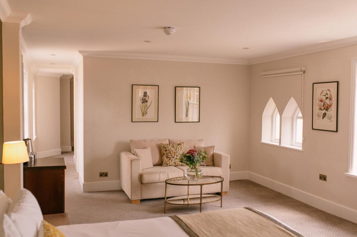 The Elvetham Hotel Hartley Wintney Exterior photo